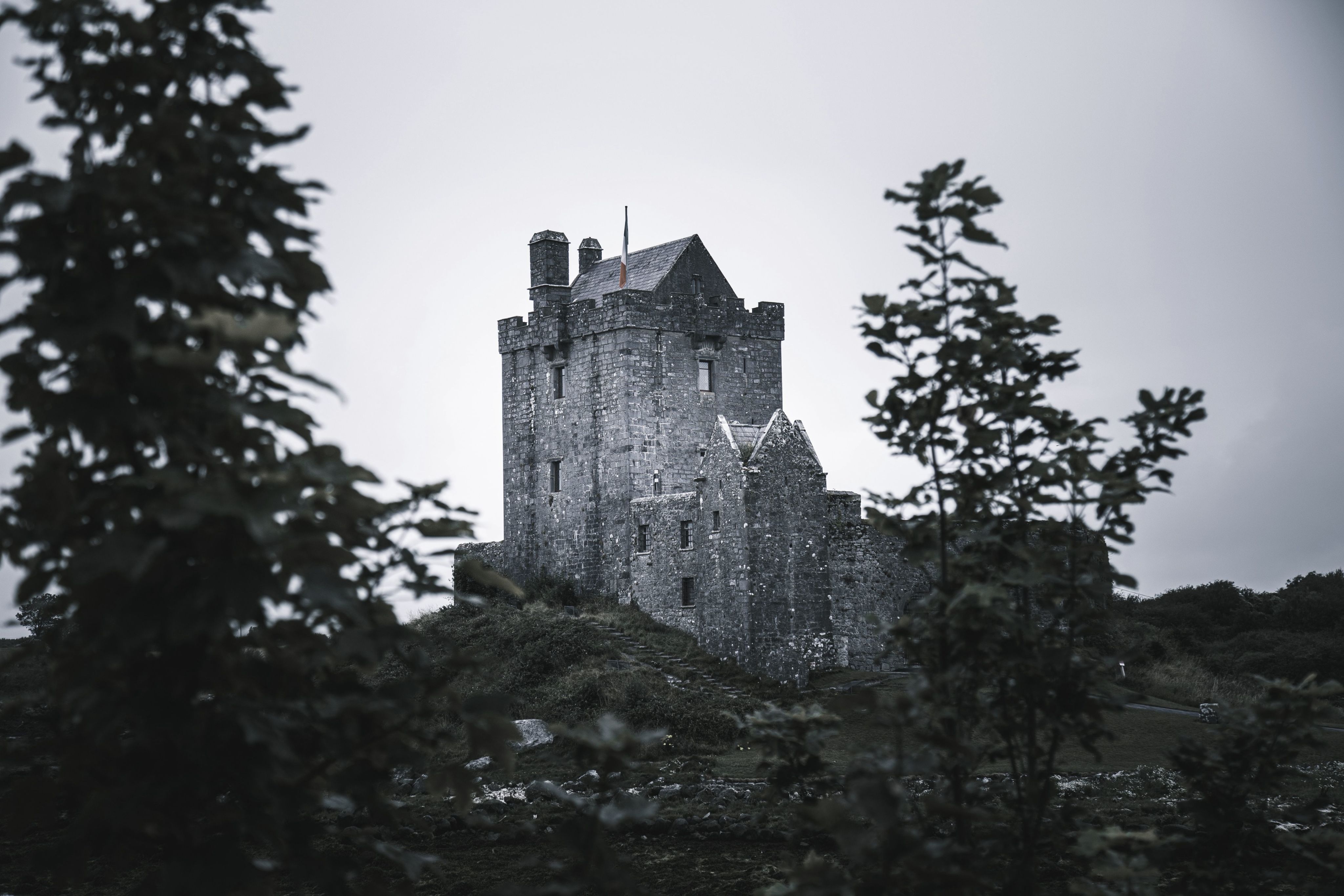 Duniguire Castle